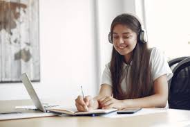 CUET Tutor in Delhi